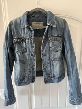 Abercrombie Light Blue Denim Jean Jacket Size M
